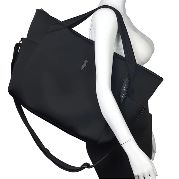 Thacker Handbags - Thacker neoprene Black Travel Bag brand new perfect condition